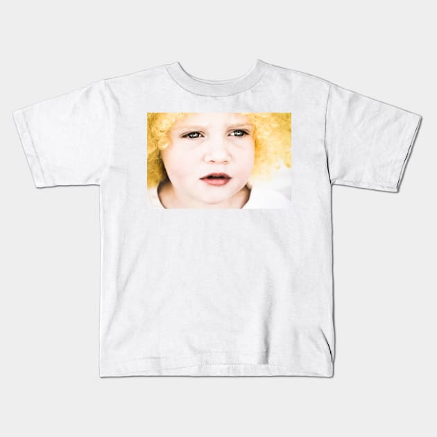 Mila and the Wig - 2 Kids T-Shirt by micklyn